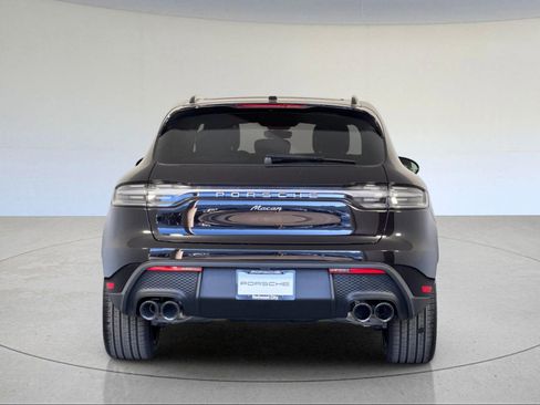 New 2026 Porsche Macan image 7