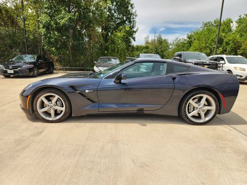 Used 2015 Chevrolet Corvette Stingray Coupe RWD image 5