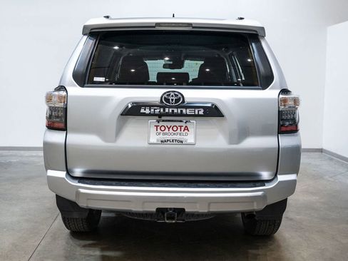 Used 2024 Toyota 4Runner TRD Off-Road image 6