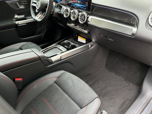 New 2026 Mercedes-Benz GLB 35 AMG 4MATIC image 15