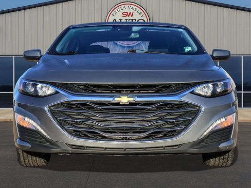 Used 2023 Chevrolet Malibu LT image 2