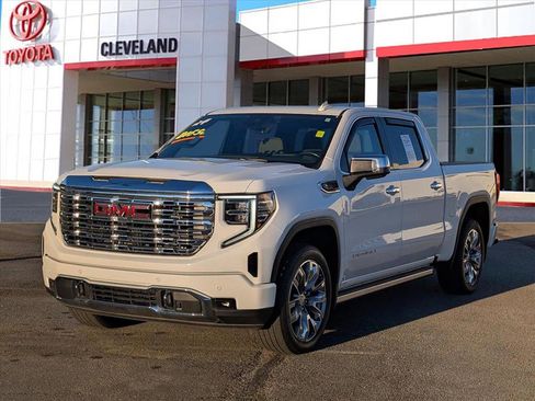 Used 2024 GMC Sierra 1500 Denali image 4