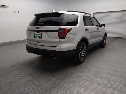Used 2016 Ford Explorer Sport w/ Equipment Group 401A AWD/4WD image 9