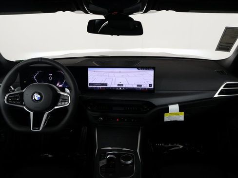 New 2026 BMW 330i Sedan w/ M Sport Package image 4