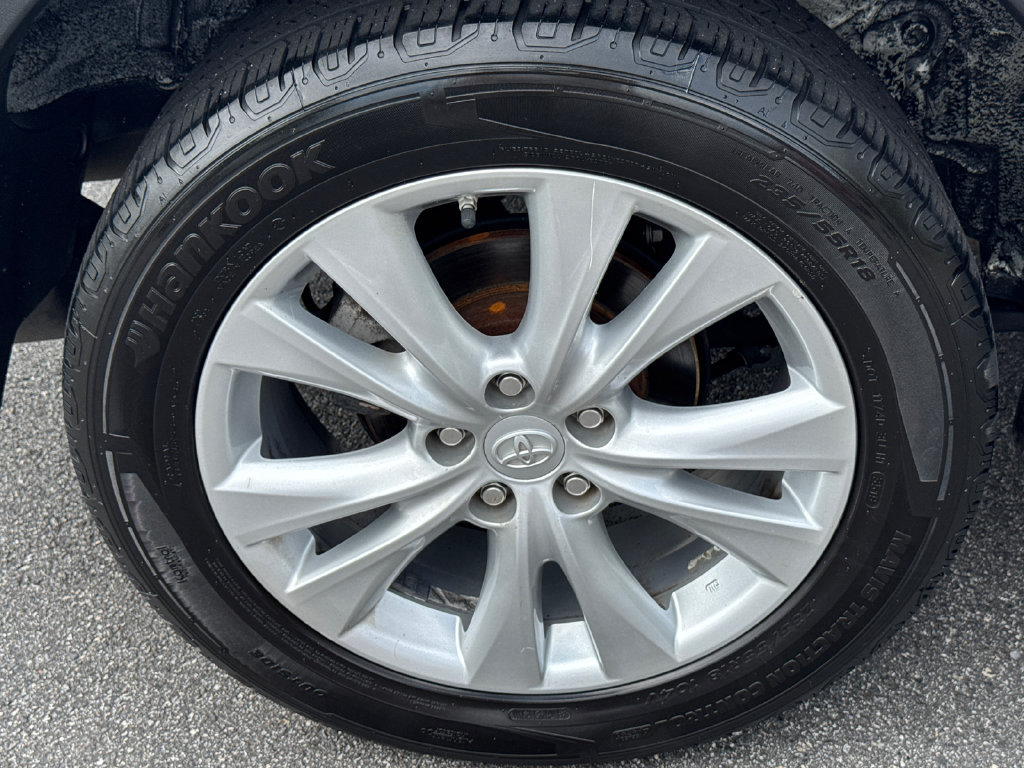 Used 2013 Toyota RAV4 Limited FWD image 16