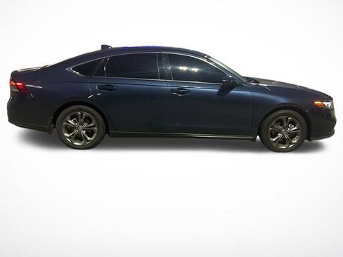 Used 2024 Honda Accord EX image 9