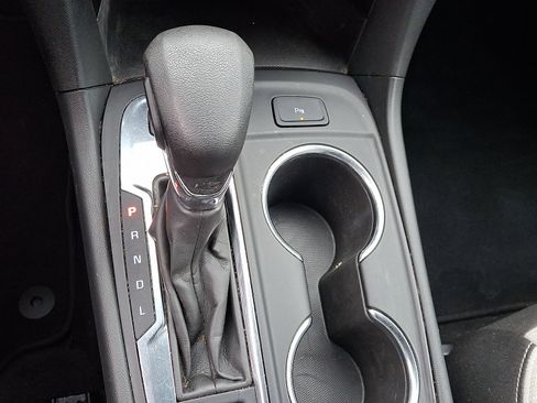 Used 2022 Chevrolet Equinox LT image 14