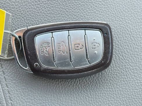 Used 2019 Hyundai Sonata SEL FWD image 30