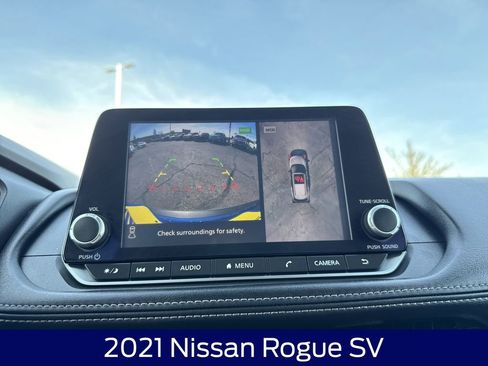Used 2021 Nissan Rogue SV AWD/4WD image 22