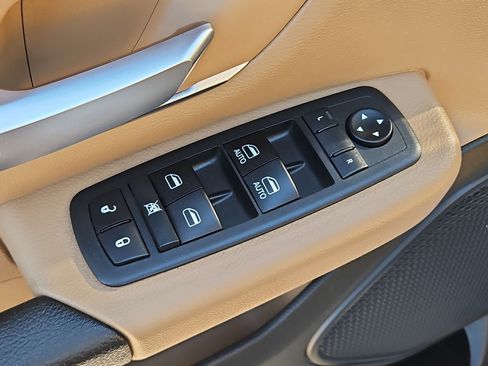 Used 2019 RAM 1500 Big Horn RWD image 12