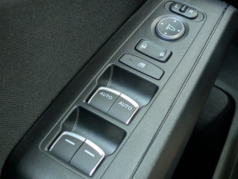Used 2025 Honda Civic Sport image 22