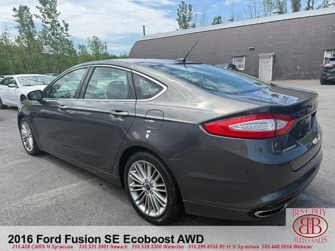 Used 2016 Ford Fusion SE w/ Equipment Group 202A AWD/4WD image 5
