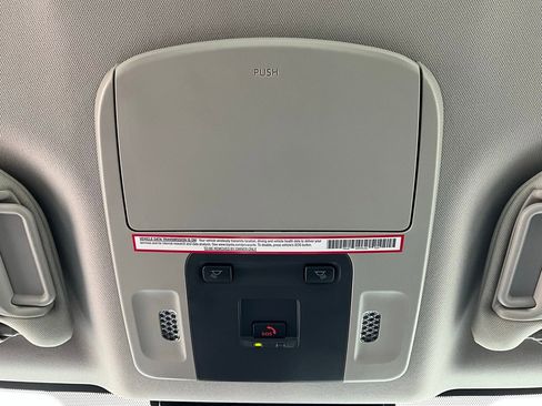 Used 2025 Toyota Camry LE image 16