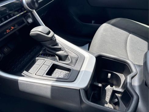 Certified 2025 Toyota RAV4 LE FWD image 18