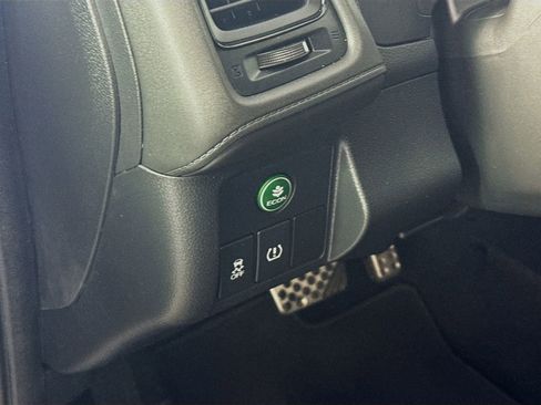Used 2019 Honda HR-V Sport image 11