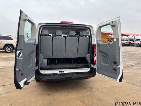 Used 2019 Ford Transit 350 XLT image 23