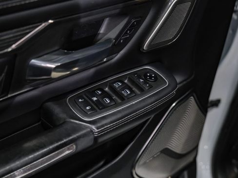 Used 2021 RAM 1500 Limited AWD/4WD image 40