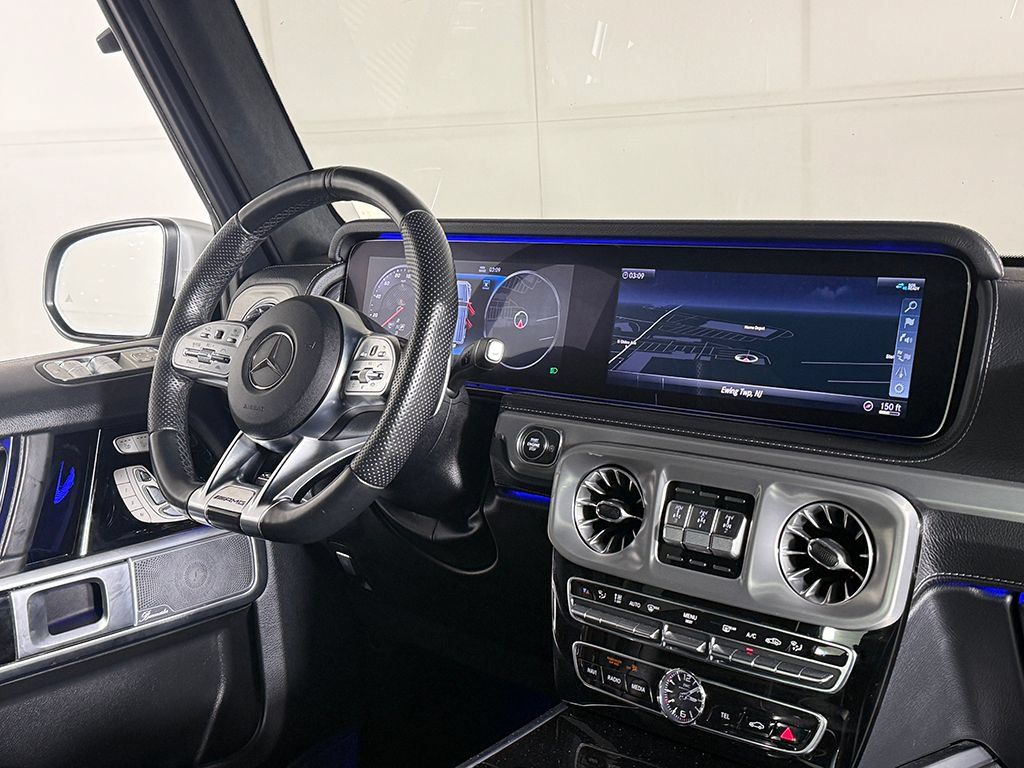 Used 2021 Mercedes-Benz G 63 AMG 4MATIC w/ Seat Comfort Package image 30