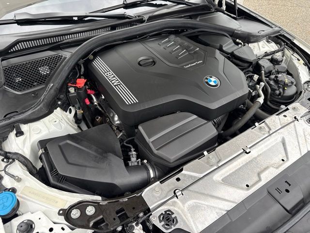 Used 2023 BMW 330i xDrive Sedan w/ Premium Package AWD/4WD image 37