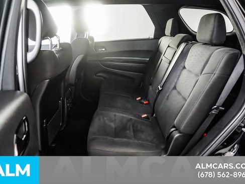 Used 2025 Dodge Durango GT RWD image 17
