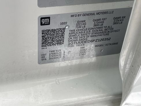 Used 2023 GMC Sierra 1500 SLT w/ SLT Premium Package image 34