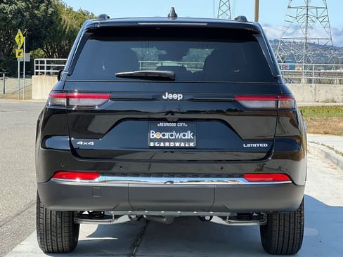 New 2025 Jeep Grand Cherokee Limited image 5