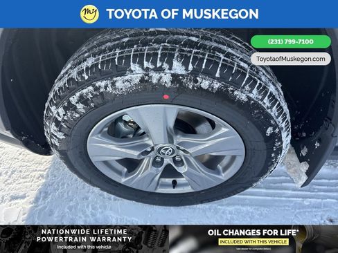 New 2025 Toyota RAV4 XLE w/ Convenience Package image 9