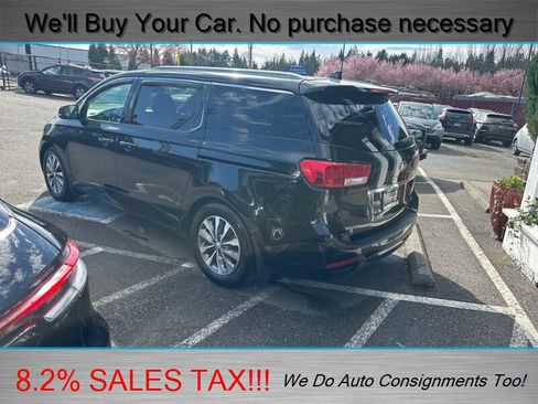 Used 2018 Kia Sedona SX image 3