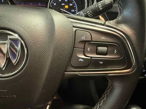 Used 2023 Buick Encore GX Select w/ Safety Package II AWD/4WD image 29