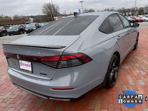 Certified 2025 Honda Accord Sport image 9
