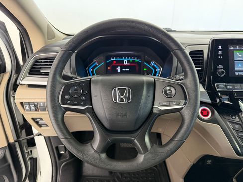 Used 2020 Honda Odyssey EX image 11