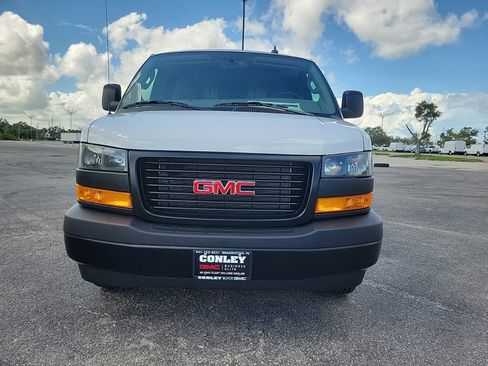 New 2025 GMC Savana 2500 w/ Driver Convenience Package image 3