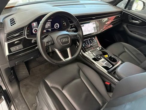 Used 2023 Audi Q7 2.0T Premium Plus w/ Premium Plus Package AWD/4WD image 10