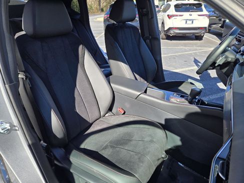 Certified 2025 Acura ADX A-Spec image 22