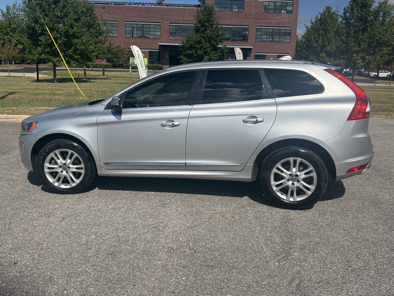 Used 2015 Volvo XC60 T5 Premier FWD image 1