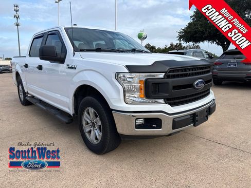 Used 2018 Ford F150 XL w/ Equipment Group 101A Mid RWD image 1