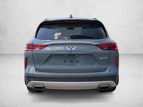 Used 2022 INFINITI QX50 Sensory image 6