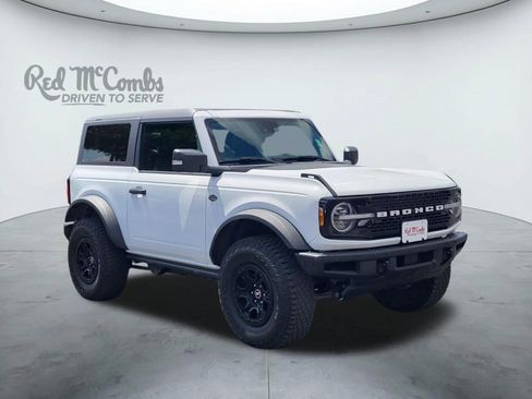 Certified 2023 Ford Bronco Wildtrak AWD/4WD image 1