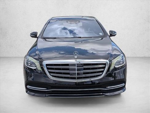 Used 2019 Mercedes-Benz S 560 Sedan image 2