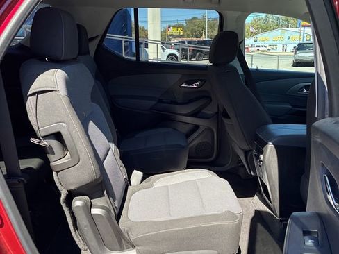 Used 2019 Chevrolet Traverse LT w/ LPO, Floor Liner Package image 15