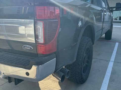 Used 2021 Ford F350 King Ranch w/ King Ranch Ultimate Package AWD/4WD image 3