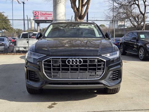 Used 2023 Audi Q8 Premium Plus w/ Premium Plus Package image 4