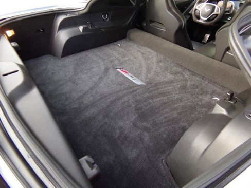 Used 2017 Chevrolet Corvette Z06 image 11