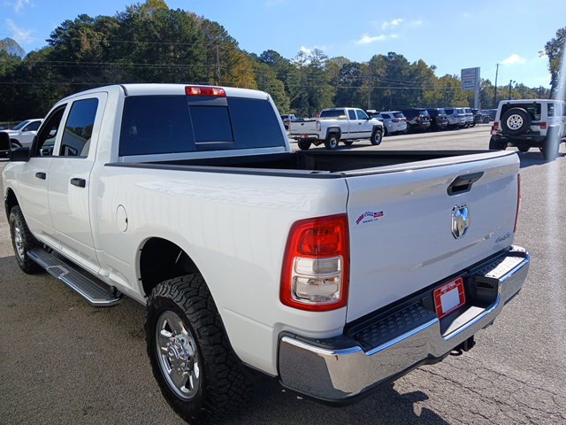 Used 2024 RAM 2500 Tradesman w/ Chrome Appearance Group AWD/4WD image 9