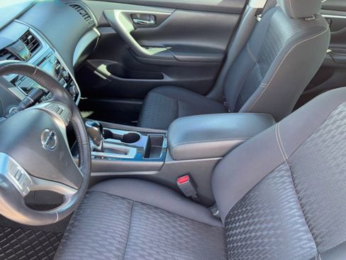 Used 2018 Nissan Altima 2.5 SV image 17