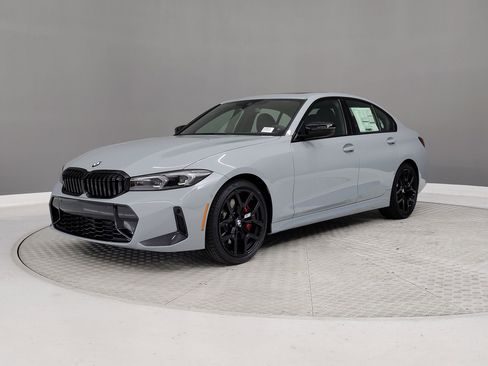 New 2026 BMW 330i Sedan w/ M Sport Package image 32