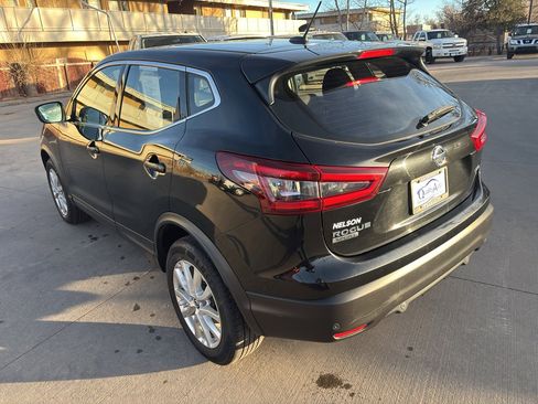 Used 2022 Nissan Rogue Sport S image 8