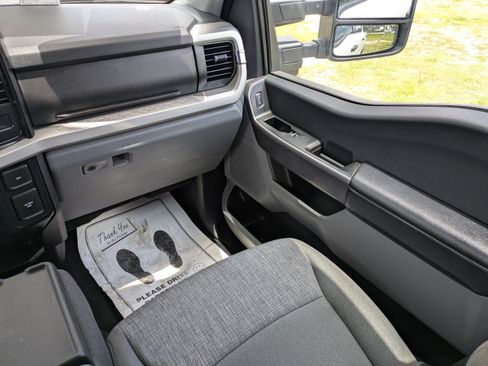 Used 2024 Ford F350 XLT w/ 360-Degree Camera Package AWD/4WD image 16