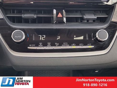 Used 2024 Toyota Corolla LE image 20