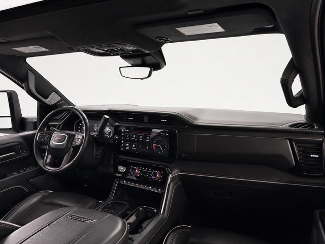 Used 2025 GMC Sierra 2500 AT4X AWD/4WD image 36